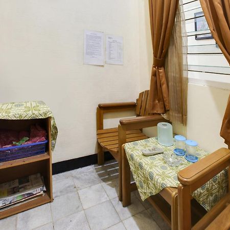 Lite Rooms Bogor Guest House Εξωτερικό φωτογραφία