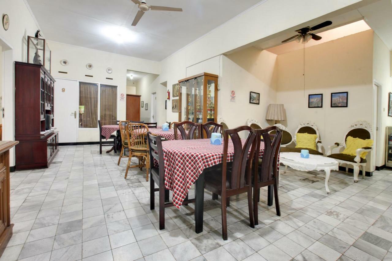 Lite Rooms Bogor Guest House Εξωτερικό φωτογραφία