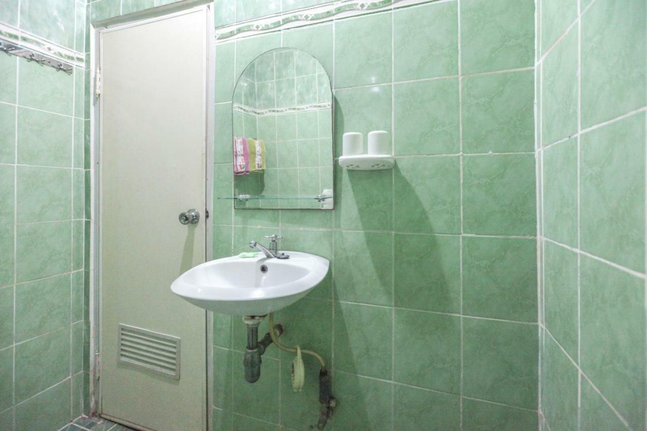 Lite Rooms Bogor Guest House Εξωτερικό φωτογραφία