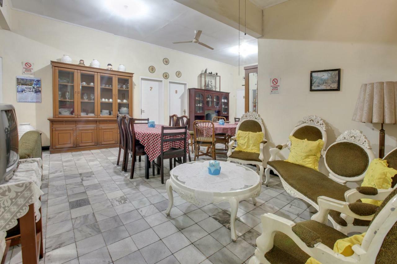 Lite Rooms Bogor Guest House Εξωτερικό φωτογραφία